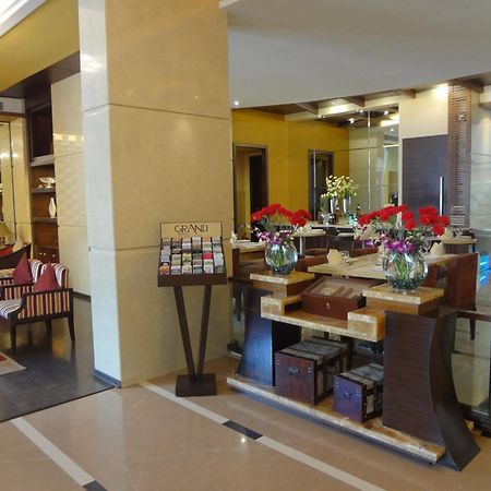 Grand Residency Hotel & Serviced Apartments Bombay Eksteriør billede