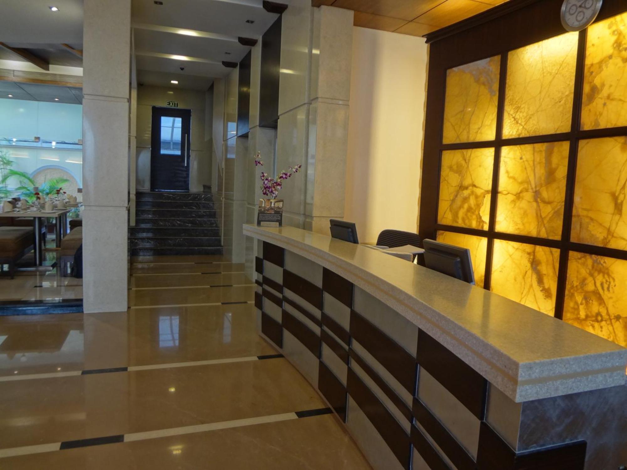 Grand Residency Hotel & Serviced Apartments Bombay Eksteriør billede